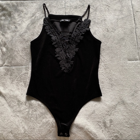 Two BODYSUITS - Picture 10 of 14